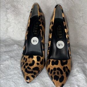 Like new Guess Women's Leopard Print Heels